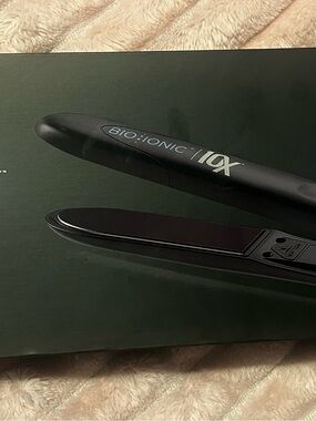 Bio Ionic 10X Professional Black Hair Straightener